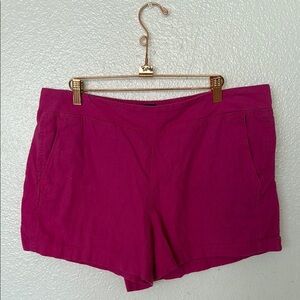 Gap Women's Pink Shorts size XL